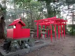 朝日稲荷大明神の建物その他