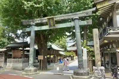 湯島天満宮の鳥居