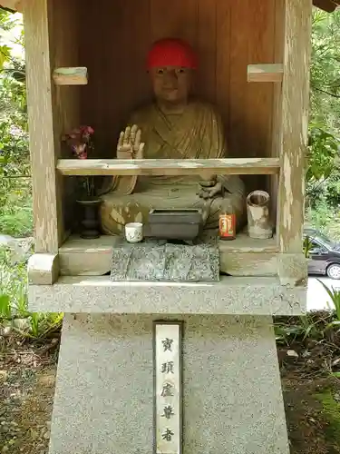 岩滝寺の像