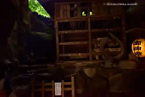 銭洗弁財天宇賀福神社(神奈川県)