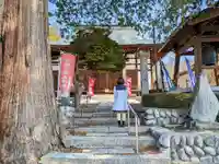 三澤寺の本殿・本堂