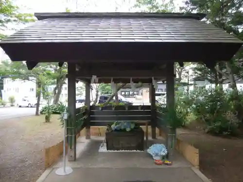 北広島市総鎮守　廣島神社の手水舎
