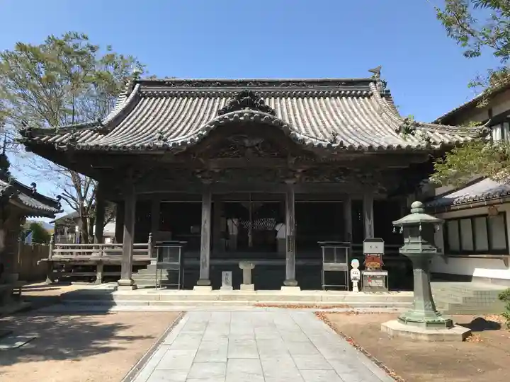 大日寺の本殿・本堂
