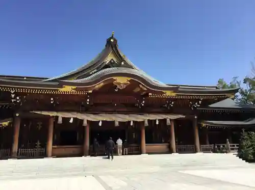 寒川神社の本殿・本堂