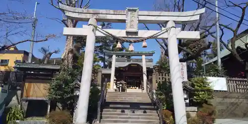 鳩ヶ谷氷川神社の鳥居