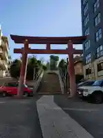 白金氷川神社の{uncategorized: "未分類", other: "その他", undefined: "問題あり", building: "その他建物", grave: "お墓", sacred_gate: "鳥居", guardian: "狛犬", statue: "像", buddha: "仏像", history: "歴史", nature: "自然", garden: "庭園", animal: "動物", pagoda: "塔", temizu: "手水舎", mountain_gate: "山門・神門", sanctuary: "本殿・本堂", subordinate: "末社・摂社", art: "芸術", scenery: "景色", jizo: "地蔵", ema: "絵馬", goshuin: "御朱印", omikuji: "おみくじ", items: "授与品その他", amulet: "お守り", goshuincho: "御朱印帳", eats: "食事", festival: "お祭り", votive_dance: "神楽", shichigosan: "七五三参", wedding: "結婚式", experience: "体験その他", initially: "初詣", around: "周辺", anti_infection: "感染症対策"}