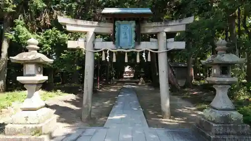 二ノ宮神社の鳥居