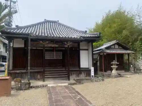 粉河寺の{uncategorized: "未分類", other: "その他", undefined: "問題あり", building: "その他建物", grave: "お墓", sacred_gate: "鳥居", guardian: "狛犬", statue: "像", buddha: "仏像", history: "歴史", nature: "自然", garden: "庭園", animal: "動物", pagoda: "塔", temizu: "手水舎", mountain_gate: "山門・神門", sanctuary: "本殿・本堂", subordinate: "末社・摂社", art: "芸術", scenery: "景色", jizo: "地蔵", ema: "絵馬", goshuin: "御朱印", omikuji: "おみくじ", items: "授与品その他", amulet: "お守り", goshuincho: "御朱印帳", eats: "食事", festival: "お祭り", votive_dance: "神楽", shichigosan: "七五三参", wedding: "結婚式", experience: "体験その他", initially: "初詣", around: "周辺", anti_infection: "感染症対策"}