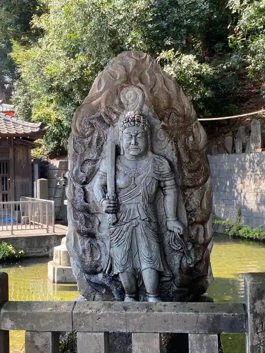 瀧泉寺(目黒不動尊)の仏像