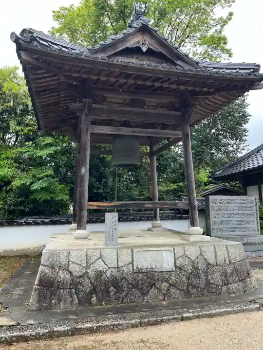 国分寺の{uncategorized: "未分類", other: "その他", undefined: "問題あり", building: "その他建物", grave: "お墓", sacred_gate: "鳥居", guardian: "狛犬", statue: "像", buddha: "仏像", history: "歴史", nature: "自然", garden: "庭園", animal: "動物", pagoda: "塔", temizu: "手水舎", mountain_gate: "山門・神門", sanctuary: "本殿・本堂", subordinate: "末社・摂社", art: "芸術", scenery: "景色", jizo: "地蔵", ema: "絵馬", goshuin: "御朱印", omikuji: "おみくじ", items: "授与品その他", amulet: "お守り", goshuincho: "御朱印帳", eats: "食事", festival: "お祭り", votive_dance: "神楽", shichigosan: "七五三参", wedding: "結婚式", experience: "体験その他", initially: "初詣", around: "周辺", anti_infection: "感染症対策"}