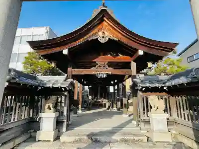 國造神社の{uncategorized: "未分類", other: "その他", undefined: "問題あり", building: "その他建物", grave: "お墓", sacred_gate: "鳥居", guardian: "狛犬", statue: "像", buddha: "仏像", history: "歴史", nature: "自然", garden: "庭園", animal: "動物", pagoda: "塔", temizu: "手水舎", mountain_gate: "山門・神門", sanctuary: "本殿・本堂", subordinate: "末社・摂社", art: "芸術", scenery: "景色", jizo: "地蔵", ema: "絵馬", goshuin: "御朱印", omikuji: "おみくじ", items: "授与品その他", amulet: "お守り", goshuincho: "御朱印帳", eats: "食事", festival: "お祭り", votive_dance: "神楽", shichigosan: "七五三参", wedding: "結婚式", experience: "体験その他", initially: "初詣", around: "周辺", anti_infection: "感染症対策"}