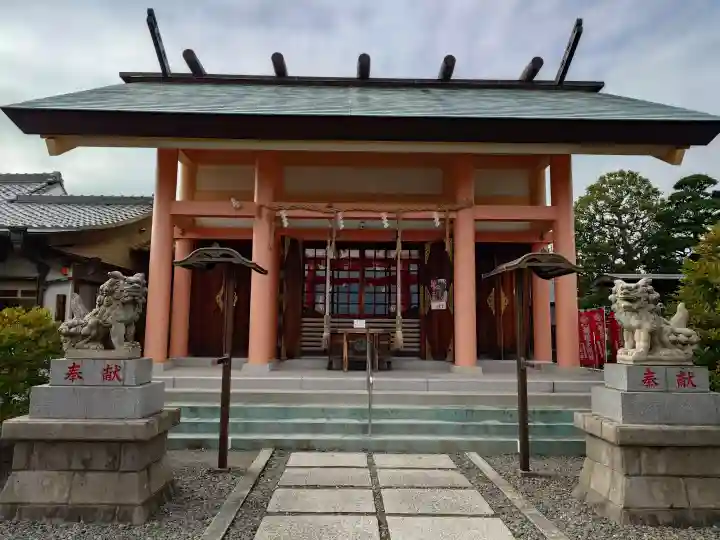 住吉神社の{uncategorized: "未分類", other: "その他", undefined: "問題あり", building: "その他建物", grave: "お墓", sacred_gate: "鳥居", guardian: "狛犬", statue: "像", buddha: "仏像", history: "歴史", nature: "自然", garden: "庭園", animal: "動物", pagoda: "塔", temizu: "手水舎", mountain_gate: "山門・神門", sanctuary: "本殿・本堂", subordinate: "末社・摂社", art: "芸術", scenery: "景色", jizo: "地蔵", ema: "絵馬", goshuin: "御朱印", omikuji: "おみくじ", items: "授与品その他", amulet: "お守り", goshuincho: "御朱印帳", eats: "食事", festival: "お祭り", votive_dance: "神楽", shichigosan: "七五三参", wedding: "結婚式", experience: "体験その他", initially: "初詣", around: "周辺", anti_infection: "感染症対策"}