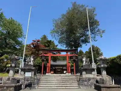 諏訪神社の{uncategorized: "未分類", other: "その他", undefined: "問題あり", building: "その他建物", grave: "お墓", sacred_gate: "鳥居", guardian: "狛犬", statue: "像", buddha: "仏像", history: "歴史", nature: "自然", garden: "庭園", animal: "動物", pagoda: "塔", temizu: "手水舎", mountain_gate: "山門・神門", sanctuary: "本殿・本堂", subordinate: "末社・摂社", art: "芸術", scenery: "景色", jizo: "地蔵", ema: "絵馬", goshuin: "御朱印", omikuji: "おみくじ", items: "授与品その他", amulet: "お守り", goshuincho: "御朱印帳", eats: "食事", festival: "お祭り", votive_dance: "神楽", shichigosan: "七五三参", wedding: "結婚式", experience: "体験その他", initially: "初詣", around: "周辺", anti_infection: "感染症対策"}