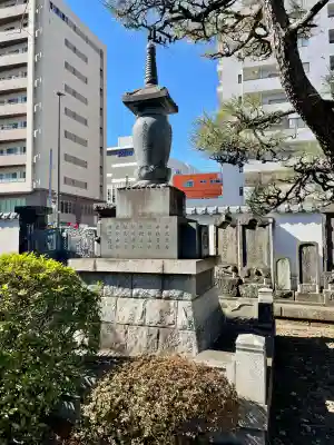 蓮慶寺の{uncategorized: "未分類", other: "その他", undefined: "問題あり", building: "その他建物", grave: "お墓", sacred_gate: "鳥居", guardian: "狛犬", statue: "像", buddha: "仏像", history: "歴史", nature: "自然", garden: "庭園", animal: "動物", pagoda: "塔", temizu: "手水舎", mountain_gate: "山門・神門", sanctuary: "本殿・本堂", subordinate: "末社・摂社", art: "芸術", scenery: "景色", jizo: "地蔵", ema: "絵馬", goshuin: "御朱印", omikuji: "おみくじ", items: "授与品その他", amulet: "お守り", goshuincho: "御朱印帳", eats: "食事", festival: "お祭り", votive_dance: "神楽", shichigosan: "七五三参", wedding: "結婚式", experience: "体験その他", initially: "初詣", around: "周辺", anti_infection: "感染症対策"}