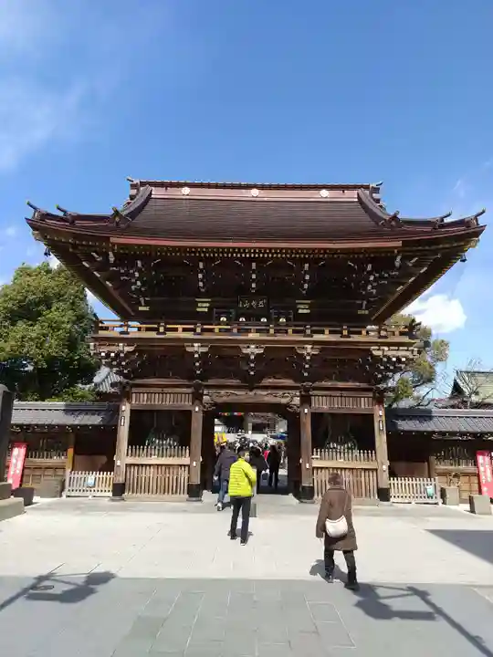 西新井大師総持寺の山門・神門
