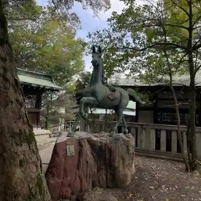 堤治神社の{uncategorized: "未分類", other: "その他", undefined: "問題あり", building: "その他建物", grave: "お墓", sacred_gate: "鳥居", guardian: "狛犬", statue: "像", buddha: "仏像", history: "歴史", nature: "自然", garden: "庭園", animal: "動物", pagoda: "塔", temizu: "手水舎", mountain_gate: "山門・神門", sanctuary: "本殿・本堂", subordinate: "末社・摂社", art: "芸術", scenery: "景色", jizo: "地蔵", ema: "絵馬", goshuin: "御朱印", omikuji: "おみくじ", items: "授与品その他", amulet: "お守り", goshuincho: "御朱印帳", eats: "食事", festival: "お祭り", votive_dance: "神楽", shichigosan: "七五三参", wedding: "結婚式", experience: "体験その他", initially: "初詣", around: "周辺", anti_infection: "感染症対策"}