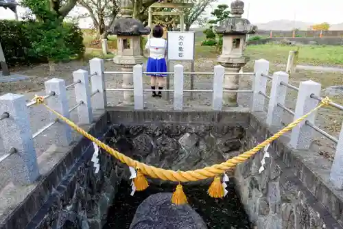 幡豆神社の庭園