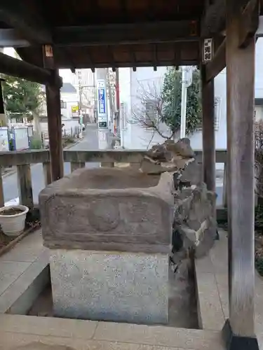 明徳稲荷神社の手水舎