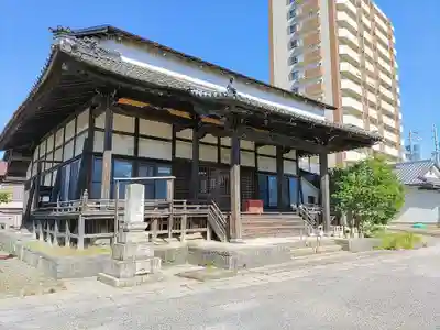 本蓮寺の本殿・本堂