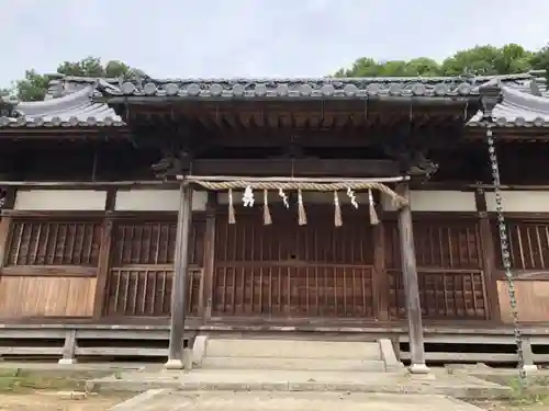 高家神社の本殿