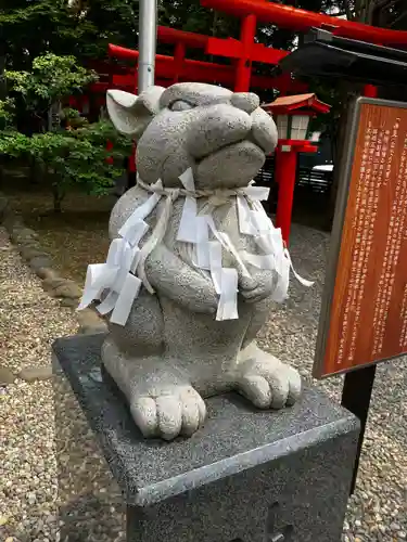 湯倉神社の狛犬