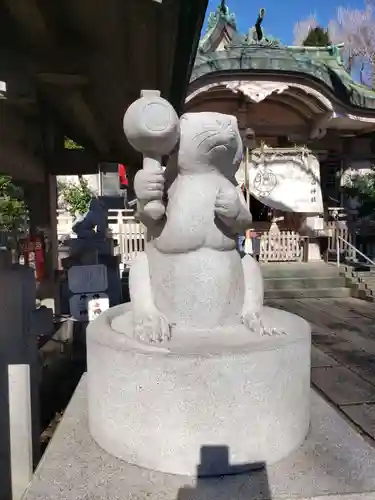 戸部杉山神社の狛犬