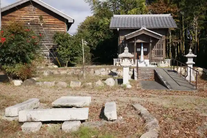 森西薬師堂(滋賀県)