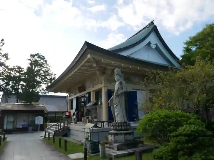 観自在寺の本殿・本堂