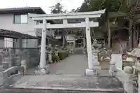 立志神社の鳥居