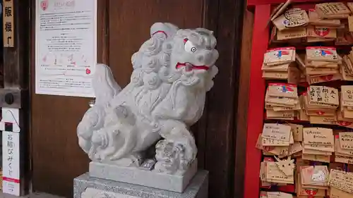 白山神社の狛犬