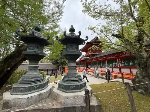 春日大社の{uncategorized: "未分類", other: "その他", undefined: "問題あり", building: "その他建物", grave: "お墓", sacred_gate: "鳥居", guardian: "狛犬", statue: "像", buddha: "仏像", history: "歴史", nature: "自然", garden: "庭園", animal: "動物", pagoda: "塔", temizu: "手水舎", mountain_gate: "山門・神門", sanctuary: "本殿・本堂", subordinate: "末社・摂社", art: "芸術", scenery: "景色", jizo: "地蔵", ema: "絵馬", goshuin: "御朱印", omikuji: "おみくじ", items: "授与品その他", amulet: "お守り", goshuincho: "御朱印帳", eats: "食事", festival: "お祭り", votive_dance: "神楽", shichigosan: "七五三参", wedding: "結婚式", experience: "体験その他", initially: "初詣", around: "周辺", anti_infection: "感染症対策"}