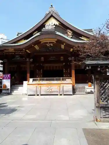 湯島天満宮の本殿