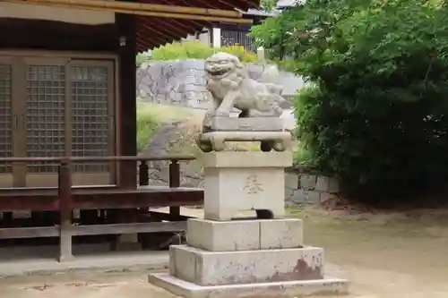 新宮神社の狛犬