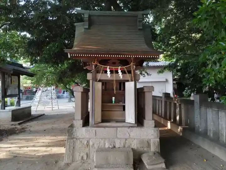 柏諏訪神社の末社・摂社