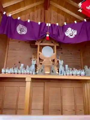 正一位原市場稲荷大明神の{uncategorized: "未分類", other: "その他", undefined: "問題あり", building: "その他建物", grave: "お墓", sacred_gate: "鳥居", guardian: "狛犬", statue: "像", buddha: "仏像", history: "歴史", nature: "自然", garden: "庭園", animal: "動物", pagoda: "塔", temizu: "手水舎", mountain_gate: "山門・神門", sanctuary: "本殿・本堂", subordinate: "末社・摂社", art: "芸術", scenery: "景色", jizo: "地蔵", ema: "絵馬", goshuin: "御朱印", omikuji: "おみくじ", items: "授与品その他", amulet: "お守り", goshuincho: "御朱印帳", eats: "食事", festival: "お祭り", votive_dance: "神楽", shichigosan: "七五三参", wedding: "結婚式", experience: "体験その他", initially: "初詣", around: "周辺", anti_infection: "感染症対策"}