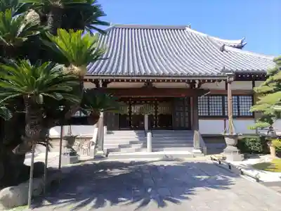 円明寺の本殿・本堂
