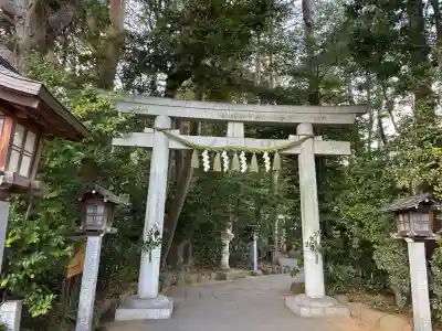 駒木諏訪神社の{uncategorized: "未分類", other: "その他", undefined: "問題あり", building: "その他建物", grave: "お墓", sacred_gate: "鳥居", guardian: "狛犬", statue: "像", buddha: "仏像", history: "歴史", nature: "自然", garden: "庭園", animal: "動物", pagoda: "塔", temizu: "手水舎", mountain_gate: "山門・神門", sanctuary: "本殿・本堂", subordinate: "末社・摂社", art: "芸術", scenery: "景色", jizo: "地蔵", ema: "絵馬", goshuin: "御朱印", omikuji: "おみくじ", items: "授与品その他", amulet: "お守り", goshuincho: "御朱印帳", eats: "食事", festival: "お祭り", votive_dance: "神楽", shichigosan: "七五三参", wedding: "結婚式", experience: "体験その他", initially: "初詣", around: "周辺", anti_infection: "感染症対策"}