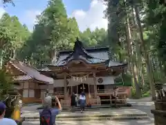 御岩神社の本殿