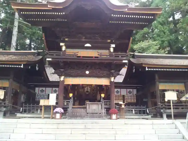 諏訪大社下社秋宮の本殿・本堂