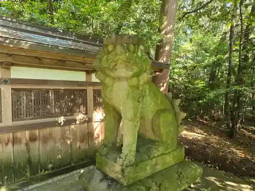 往馬坐伊古麻都比古神社(奈良県)