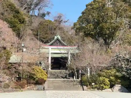 鎌倉宮の{uncategorized: "未分類", other: "その他", undefined: "問題あり", building: "その他建物", grave: "お墓", sacred_gate: "鳥居", guardian: "狛犬", statue: "像", buddha: "仏像", history: "歴史", nature: "自然", garden: "庭園", animal: "動物", pagoda: "塔", temizu: "手水舎", mountain_gate: "山門・神門", sanctuary: "本殿・本堂", subordinate: "末社・摂社", art: "芸術", scenery: "景色", jizo: "地蔵", ema: "絵馬", goshuin: "御朱印", omikuji: "おみくじ", items: "授与品その他", amulet: "お守り", goshuincho: "御朱印帳", eats: "食事", festival: "お祭り", votive_dance: "神楽", shichigosan: "七五三参", wedding: "結婚式", experience: "体験その他", initially: "初詣", around: "周辺", anti_infection: "感染症対策"}