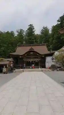 小國神社の本殿・本堂