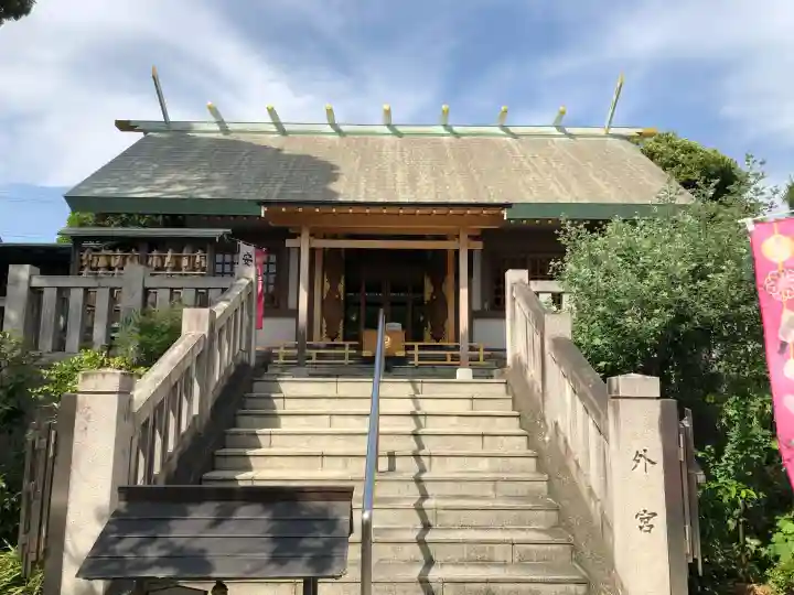 伊勢原大神宮の{uncategorized: "未分類", other: "その他", undefined: "問題あり", building: "その他建物", grave: "お墓", sacred_gate: "鳥居", guardian: "狛犬", statue: "像", buddha: "仏像", history: "歴史", nature: "自然", garden: "庭園", animal: "動物", pagoda: "塔", temizu: "手水舎", mountain_gate: "山門・神門", sanctuary: "本殿・本堂", subordinate: "末社・摂社", art: "芸術", scenery: "景色", jizo: "地蔵", ema: "絵馬", goshuin: "御朱印", omikuji: "おみくじ", items: "授与品その他", amulet: "お守り", goshuincho: "御朱印帳", eats: "食事", festival: "お祭り", votive_dance: "神楽", shichigosan: "七五三参", wedding: "結婚式", experience: "体験その他", initially: "初詣", around: "周辺", anti_infection: "感染症対策"}