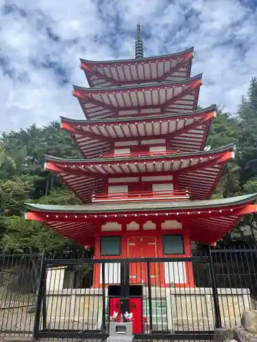 新倉富士浅間神社(山梨県)