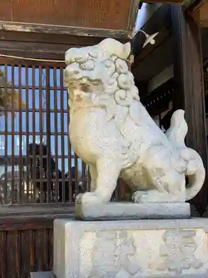 八剣神社の狛犬