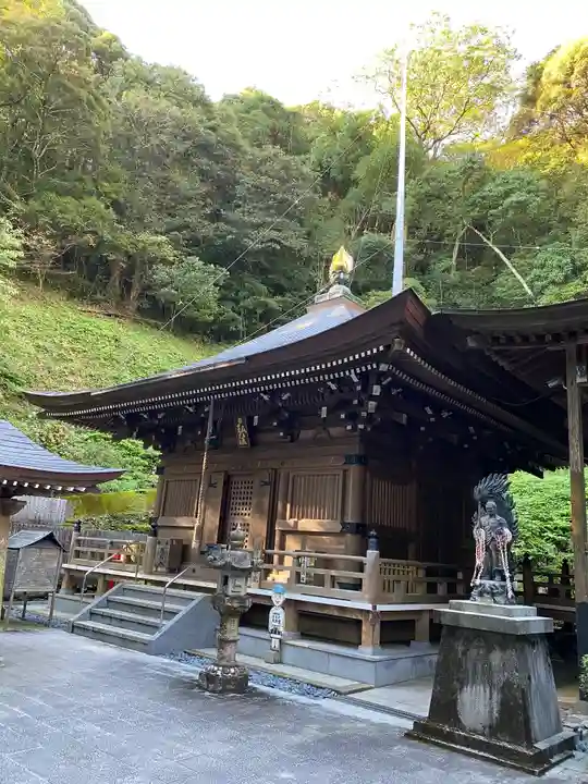 青龍寺の本殿・本堂