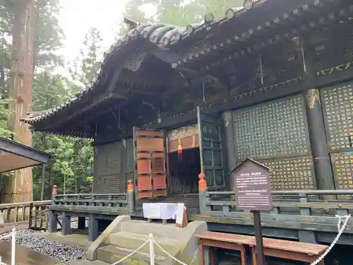 日光東照宮奥宮拝殿の本殿・本堂