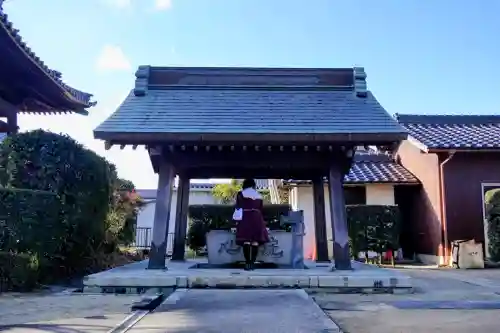 貞印寺の手水舎