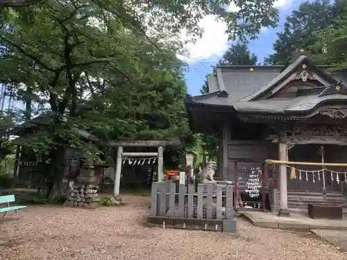 八宮神社の本殿