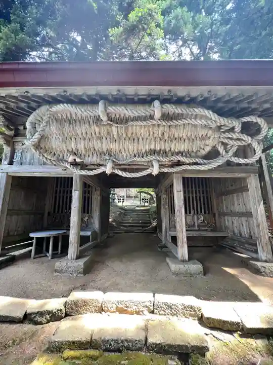 小松沢観音の山門・神門